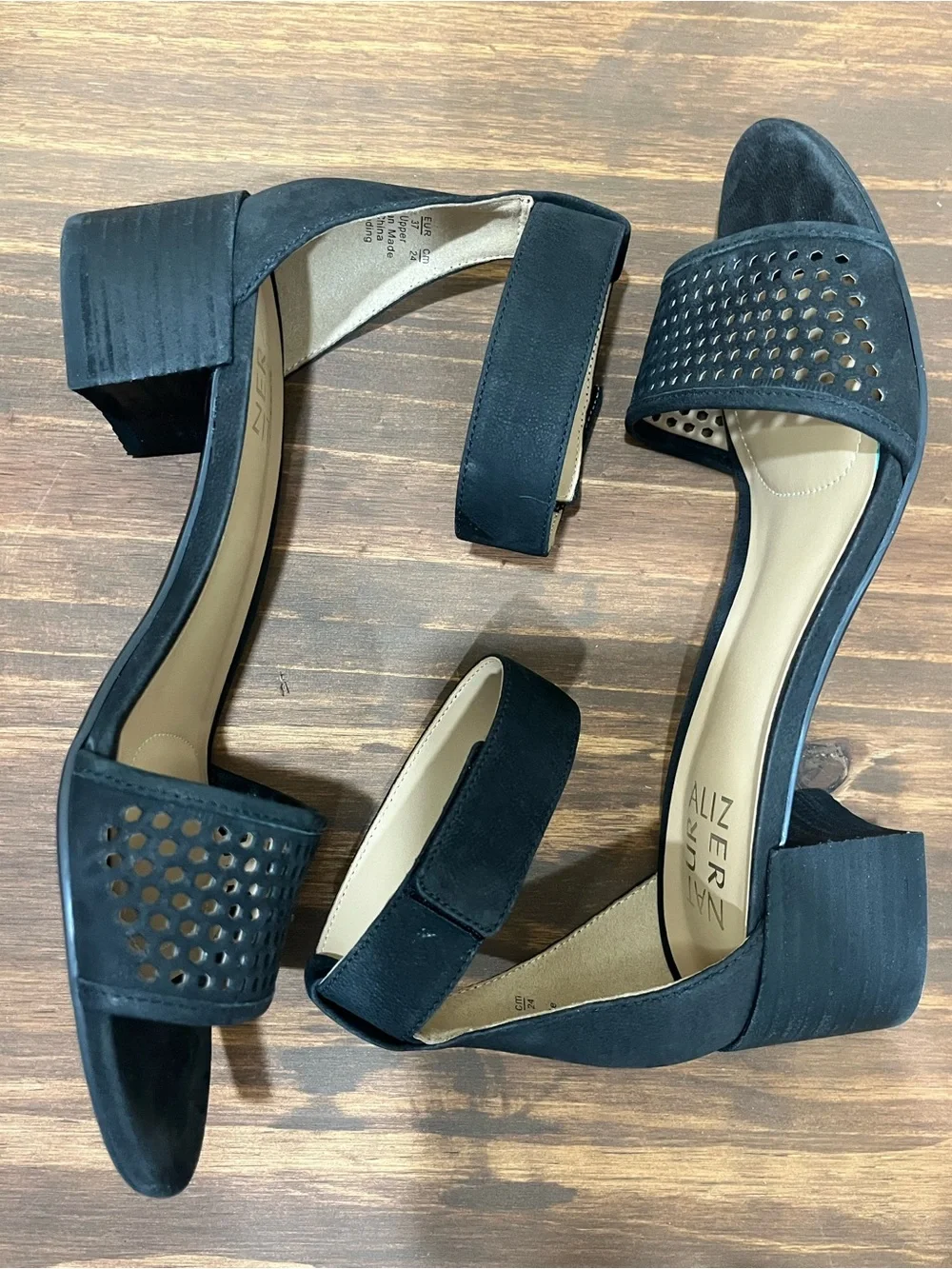 Naturalizer Sandals Womens 7M Faith Block Heels Ankle Strappy Black Leather